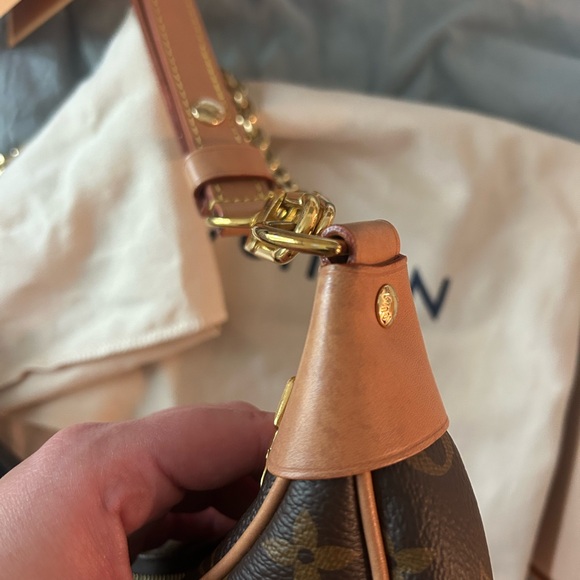 Louis Vuitton Loop handbag - Picture 10 of 11